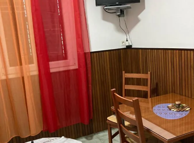 Hrnjic Апартаменты