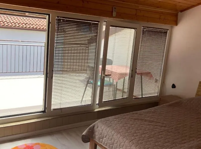 Hrnjic Апартаменты