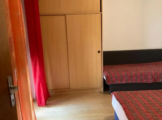 Hrnjic Апартаменты