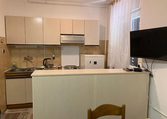 Hrnjic Апартаменты