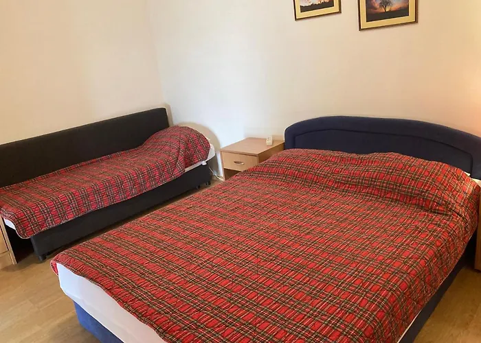 Hrnjic Апартаменты Умаг